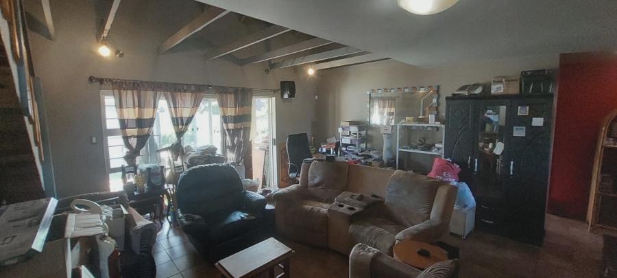 3 Bedroom Property for Sale in C Place Eastern Cape